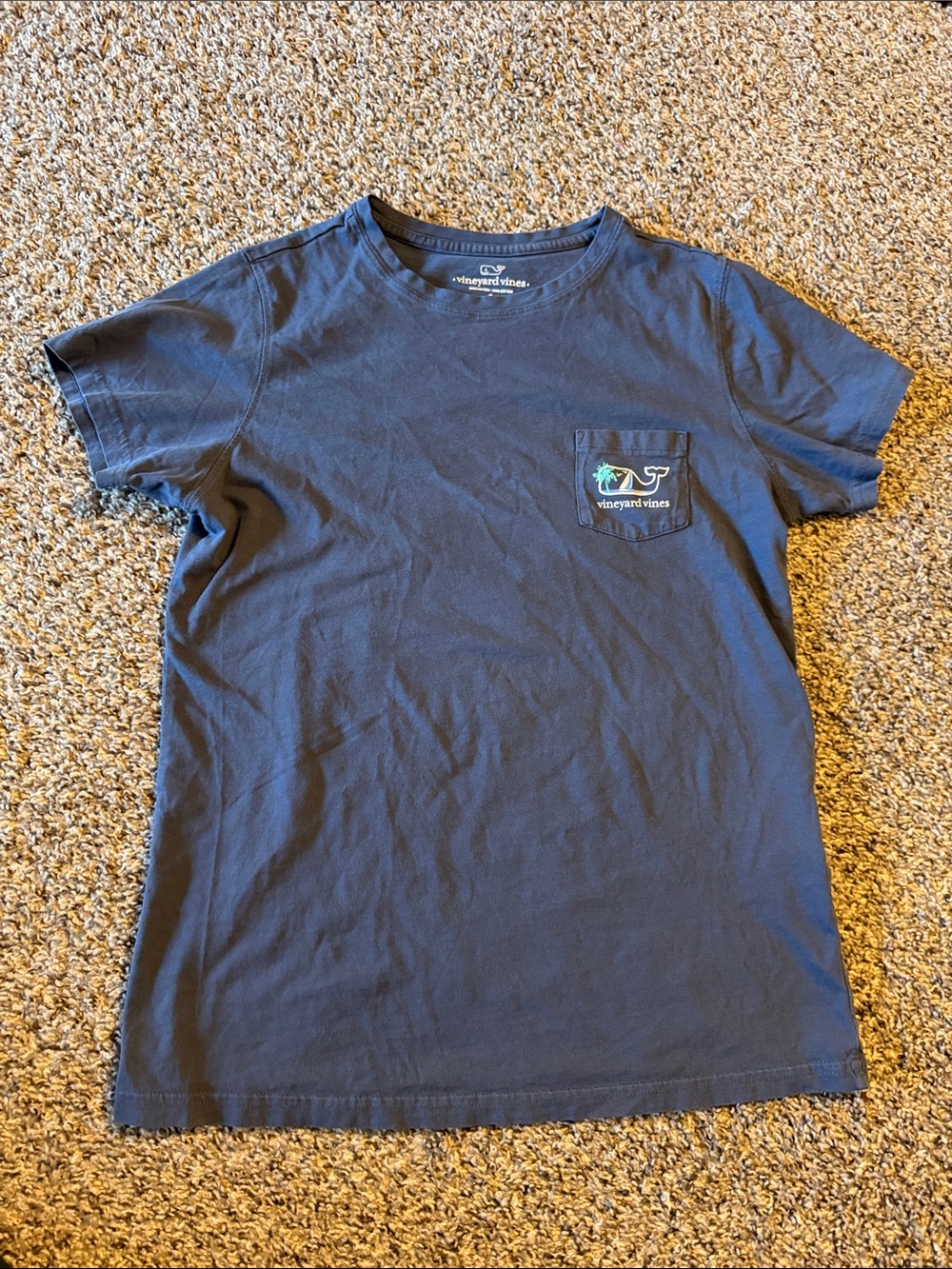 Vineyard Vines Navy Short-Sleeve Pocket Tee with Whale Logo